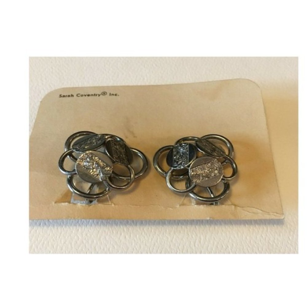 Vintage 1960's Sarah Coventry Earrings Interlocked Circle Art Deco Look